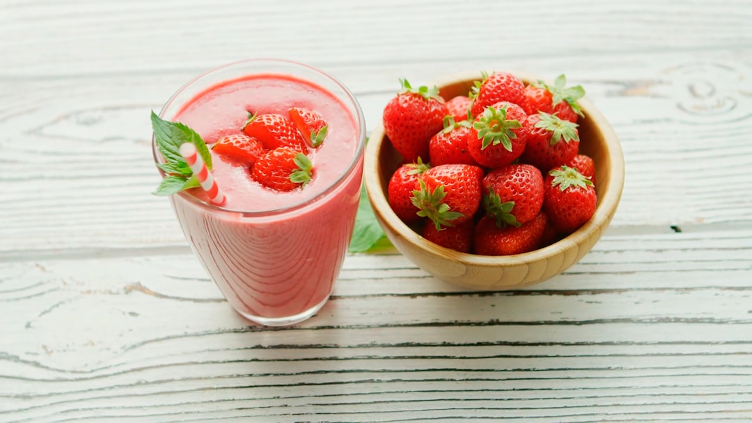 découvrez les bienfaits d'un régime anti-inflammatoire pour réduire l'inflammation, améliorer la santé et prévenir les maladies chroniques grùce à une alimentation équilibrée et naturelle.